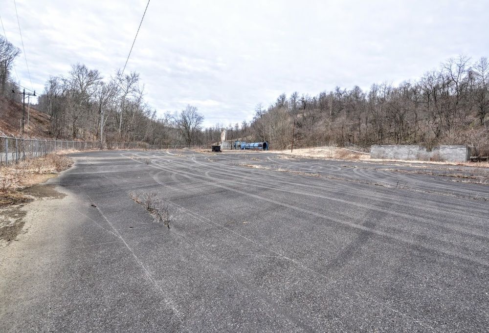 1200 Mingo Creek Road, Finleyville, PA 15332